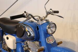 Bild 11/22 von Honda Super Cub C 110 (1900)