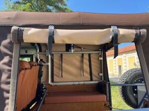Bild 57/100 von Land Rover Defender 110 (2014)