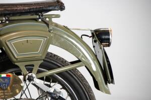 Image 15/50 of Moto Guzzi DUMMY (1963)