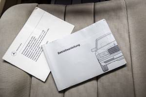 Immagine 22/29 di Mercedes-Benz 420 SE (1989)