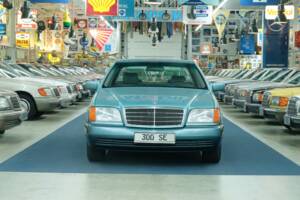 Bild 7/50 von Mercedes-Benz 300 SE (1991)