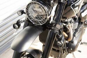 Afbeelding 44/50 van Triumph Scrambler 1200 Bond Edition (2020)