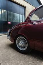 Image 16/49 of Jaguar Mk II 3.4 (1967)