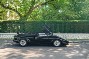 Imagen 11/51 de Lamborghini Countach 25th Anniversary (1990)