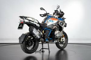 Image 4/50 of BMW DUMMY (2017)