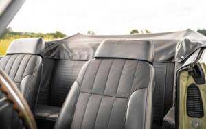 Bild 39/49 von Pontiac Firebird 400 Convertible (1968)