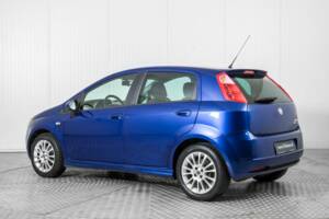 Bild 6/50 von FIAT Grande Punto 1.4 (2009)