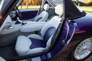 Image 15/50 of TVR Griffith 500 (2001)