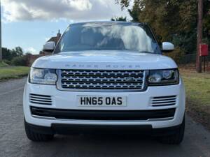 Bild 8/35 von Land Rover Range Rover Vogue TDV6 (2015)