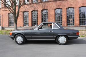 Image 4/17 of Mercedes-Benz 300 SL (1989)