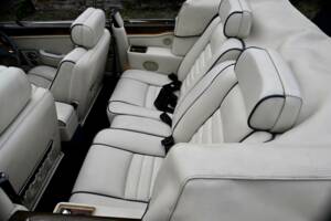 Imagen 33/50 de Rolls-Royce Corniche III (1991)