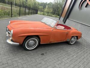 Image 10/50 of Mercedes-Benz 190 SL (1960)