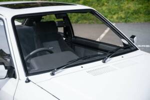 Image 14/33 de Ford Escort turbo RS (1986)