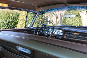 Image 18/29 of Cadillac 60 Special Fleetwood (1958)