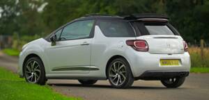 Image 14/50 de Citroën DS3 1.6 THP (2017)