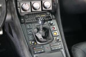 Bild 15/30 von Ferrari 412 GT (1988)