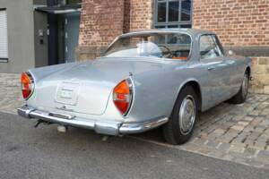 Image 19/51 of Lancia Flaminia GT Touring (1960)