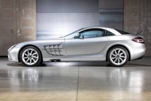 Bild 13/29 von Mercedes-Benz SLR McLaren (2004)