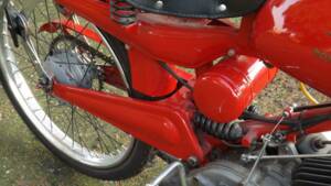 Immagine 15/41 di Moto Guzzi Motoleggera 65 (1952)