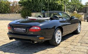 Imagen 27/34 de Jaguar XK8 4.0 (1999)