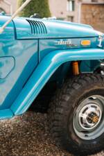Image 18/20 of Toyota Land Cruiser FJ 45 (1976)
