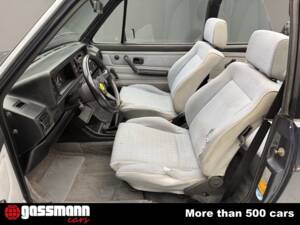Image 11/15 de Volkswagen Golf Mk I Convertible 1.6 (1987)