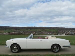 Imagen 3/25 de Rolls-Royce Corniche I (1972)