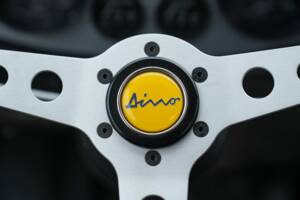 Bild 50/50 von Ferrari Dino 246 GT (1971)