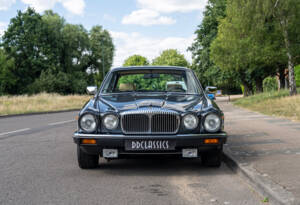 Bild 5/23 von Daimler Double Six (1992)