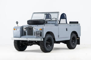 Image 11/25 of Land Rover 88 (1961)