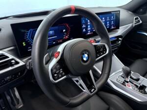 Image 18/34 of BMW M3 Competition Touring xDrive (2025)