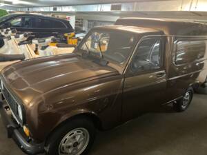 Afbeelding 9/44 van Renault R 4 F6 (1985)