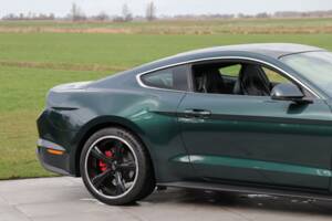 Immagine 41/50 di Ford Mustang GT 5.0 V8 Fastback (2019)
