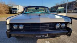 Image 6/18 of Lincoln Continental Sedan (1965)