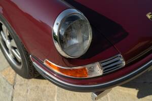 Image 18/50 of Porsche 911 2.2 S (1971)