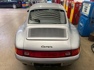 Afbeelding 16/18 van Porsche 911 Carrera 4 (1996)