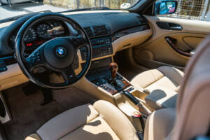 Imagen 24/37 de BMW 325Ci (2002)