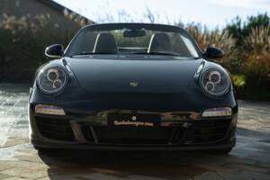Image 11/50 of Porsche 911 Carrera GTS (2011)