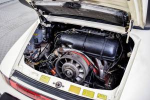 Image 30/50 of Porsche 911 SC 3.0 (1982)