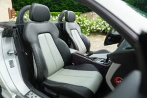 Immagine 35/50 di Mercedes-Benz SLK 230 Kompressor (1997)