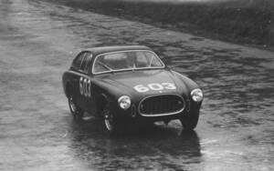 Image 54/61 of Ferrari 225 S (1952)