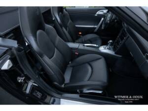 Image 5/37 of Porsche 911 Carrera 4S (2009)