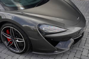 Afbeelding 33/50 van McLaren 570S (2016)