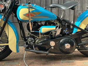 Image 4/14 of Harley-Davidson VLD "Big Twin" (1934)