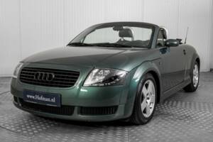 Immagine 20/50 di Audi TT 1.8 T (2001)