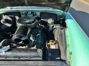 Bild 16/32 von Buick 60 Century (1956)
