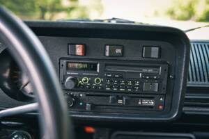 Image 33/49 of Volkswagen Golf Mk I GTI 1.6 (1979)