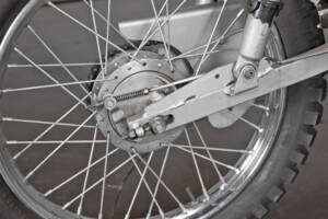 Image 8/13 de Aprilia DUMMY (1976)
