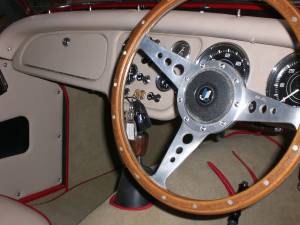 Immagine 36/40 di Triumph TR 2 (1955)