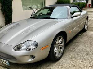 Imagen 2/8 de Jaguar XKR (1999)